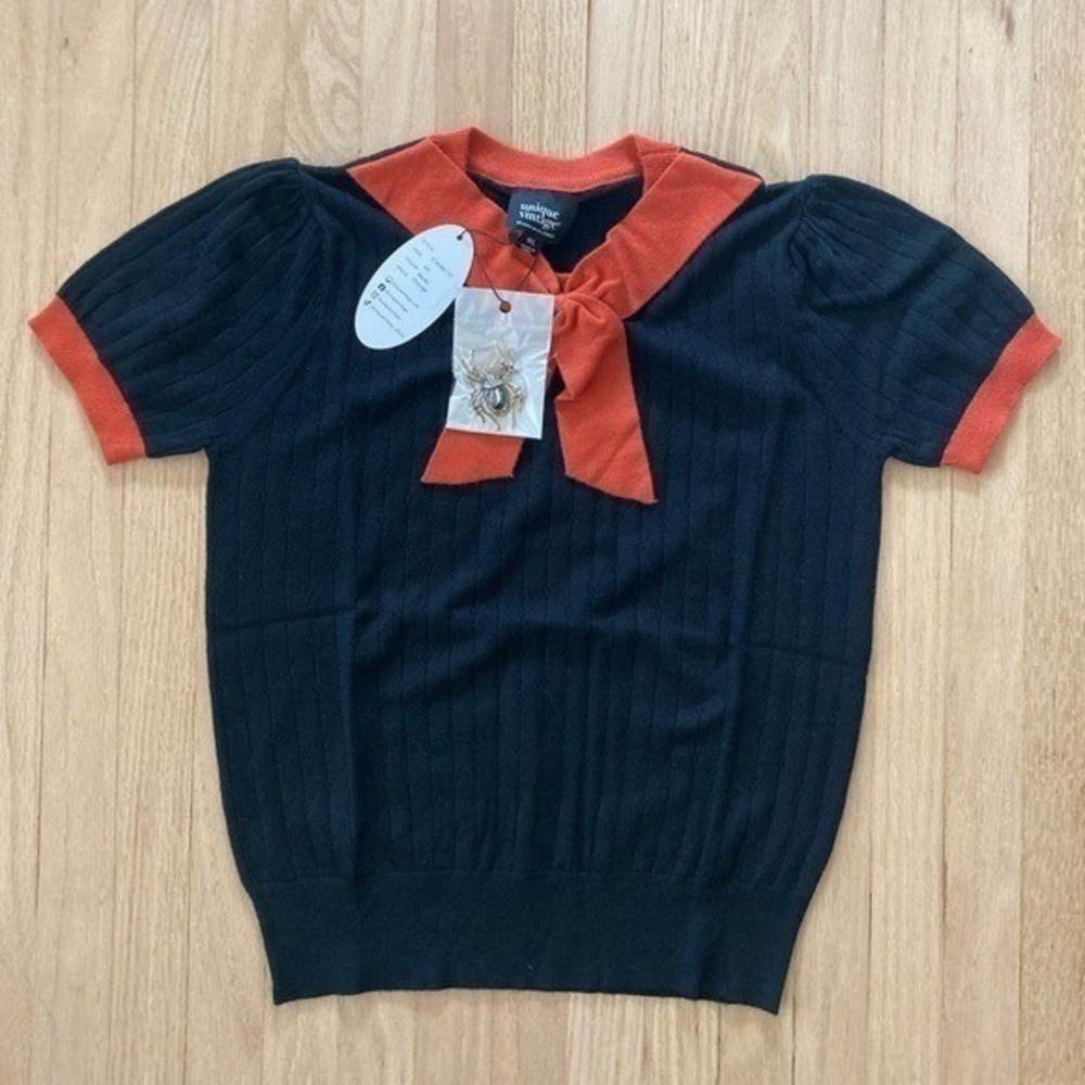 NWT Unique Vintage M/L Black Orange Spider Brooch Park City Sweater Halloween